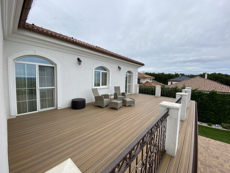 Terasy PRÉMIUM Terasy PRÉMIUM